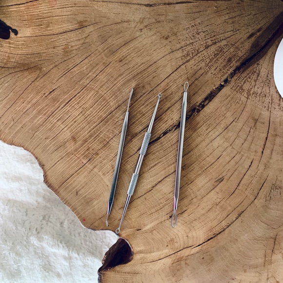 Stainless Steel Extractor/Blackhead Remover - Picture 5 of 5